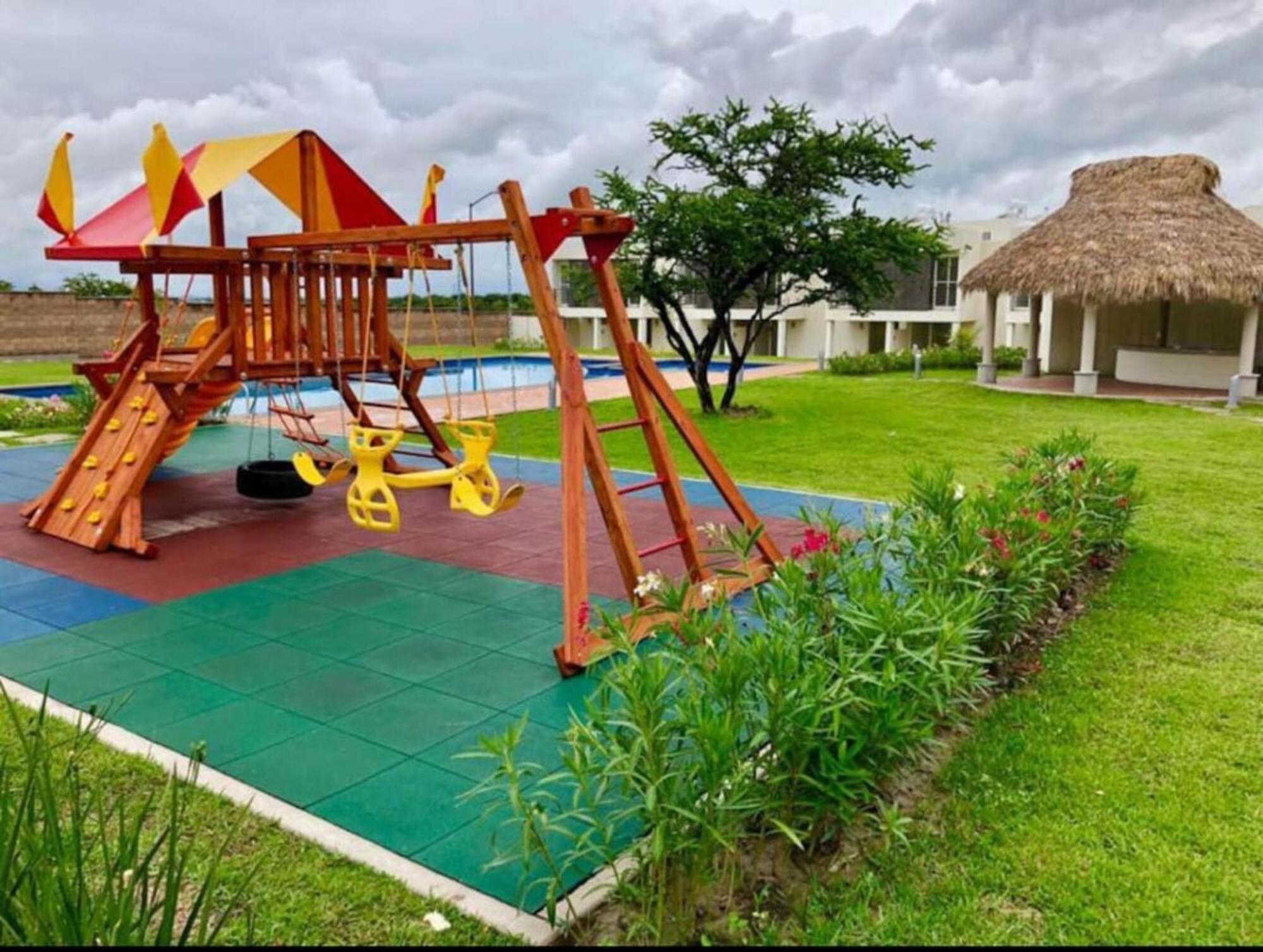 Vila Casabonita Ii, Pie Alberca, Airac Xochitepec Exteriér fotografie